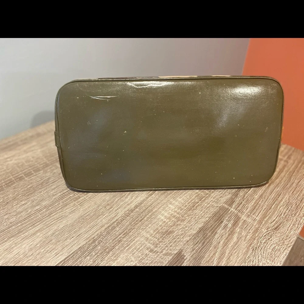 Authentic Louis Vuitton Alma - Picture 6 of 13